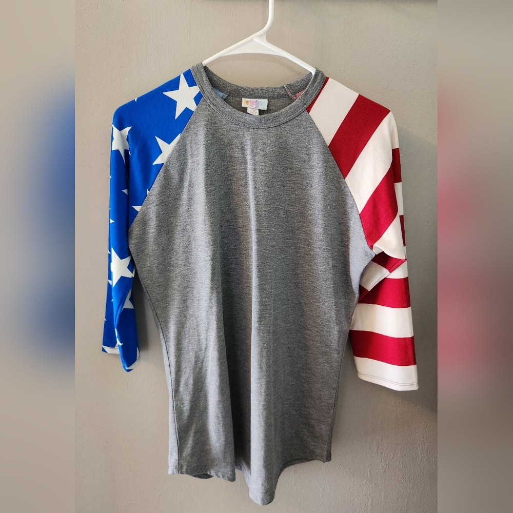 Team USA Flag America stars & stripes Lularoe Randy Tee Americana Patriotic